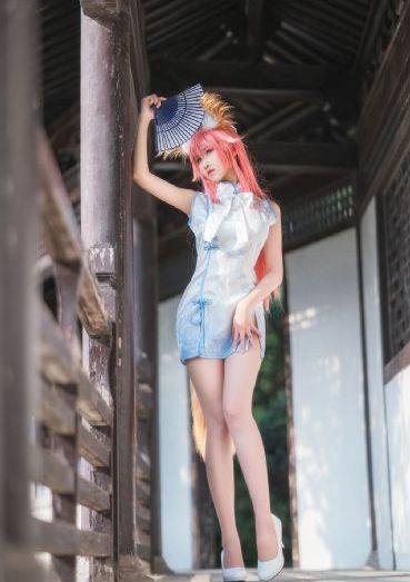秘书的被脔日常高h往里放黄瓜